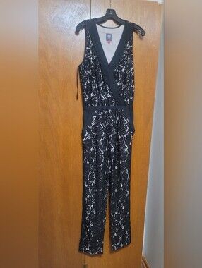 Vince Camuto Black and White Lace-Print Surplice Jumpsuit Size 10